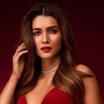 Kriti Sanon advocates for actors to have a diverse range of film roles in their repertoire